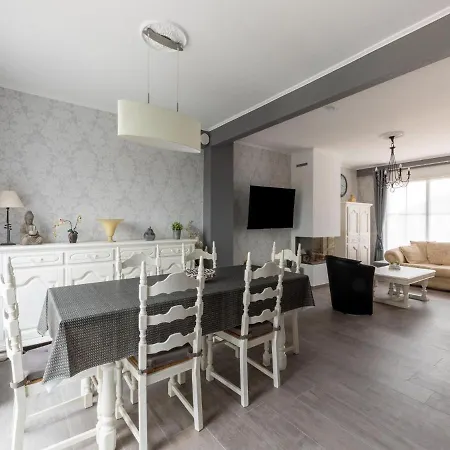 Villa Sunny In Only 700 M From The Sea Middelkerke