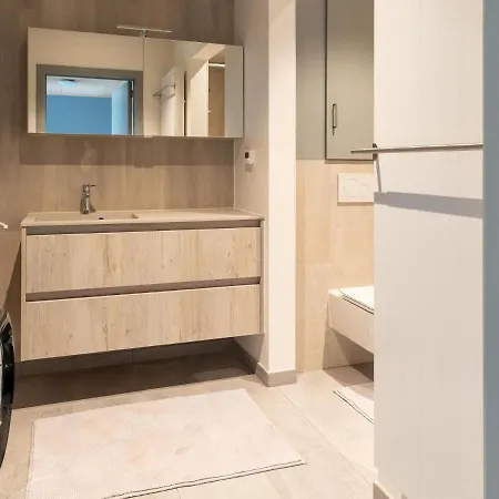 Modern W Private Yard Villa