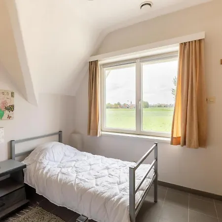 Modern W Private Yard Villa