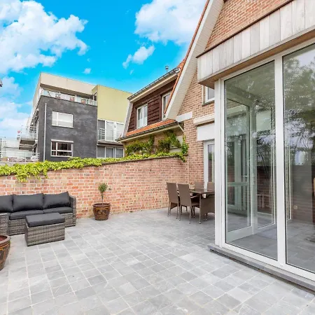 Modern W Private Yard Villa