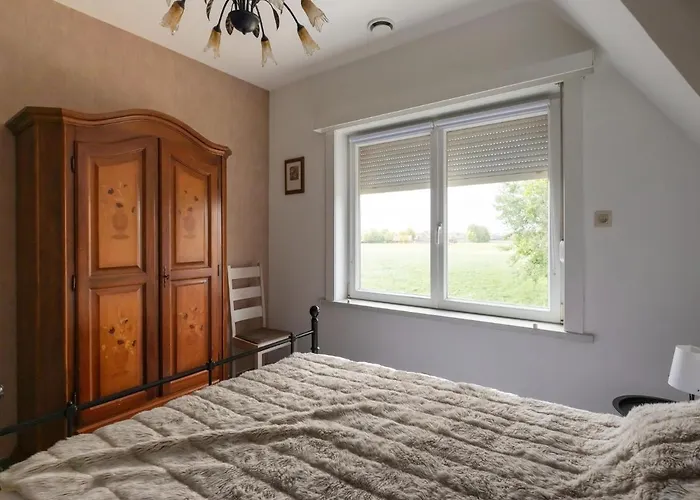 Modern W Private Yard Villa *